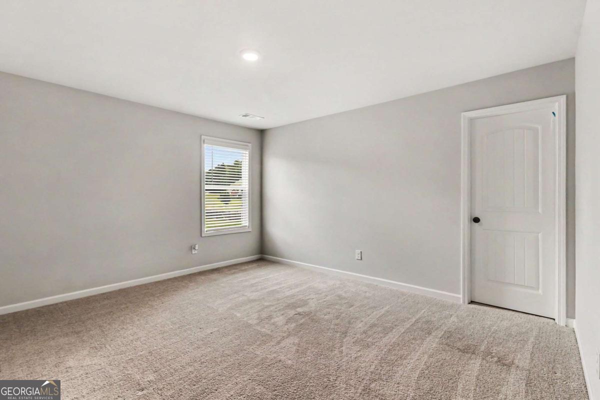 716 Genesee Point Property Photo 30