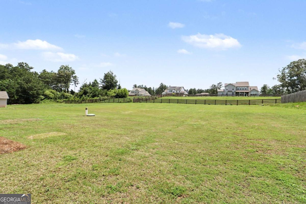 716 Genesee Point Property Photo 46