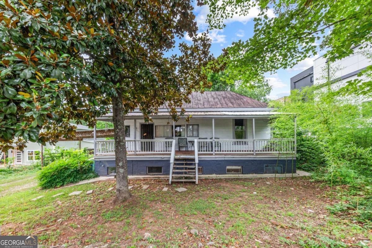 1455 E Broad Street Property Photo 1