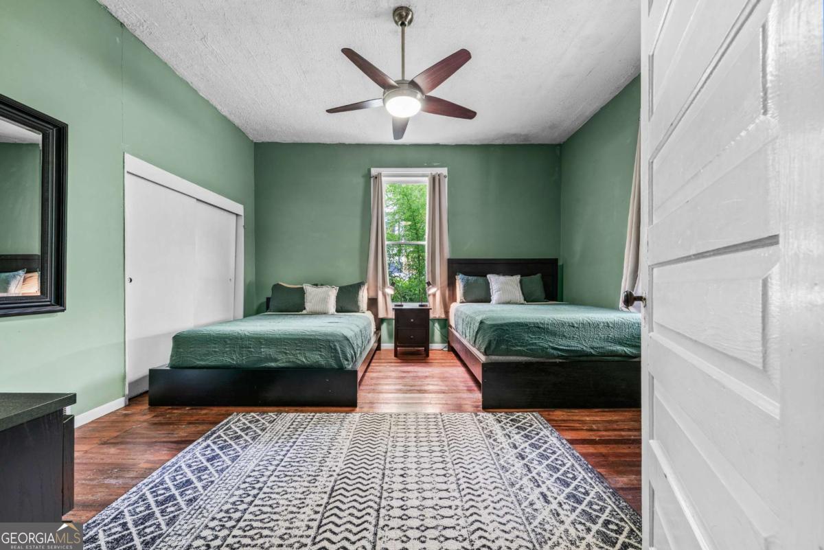 1455 E Broad Street Property Photo 8