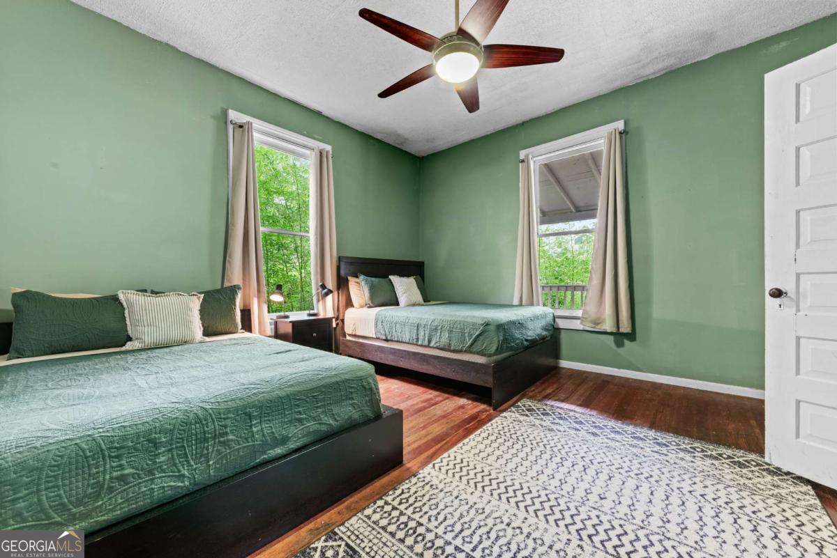 1455 E Broad Street Property Photo 10