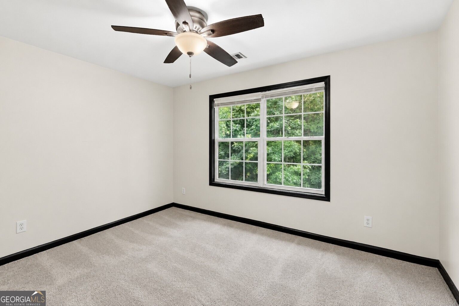 136 Lumby Lane Property Photo 30