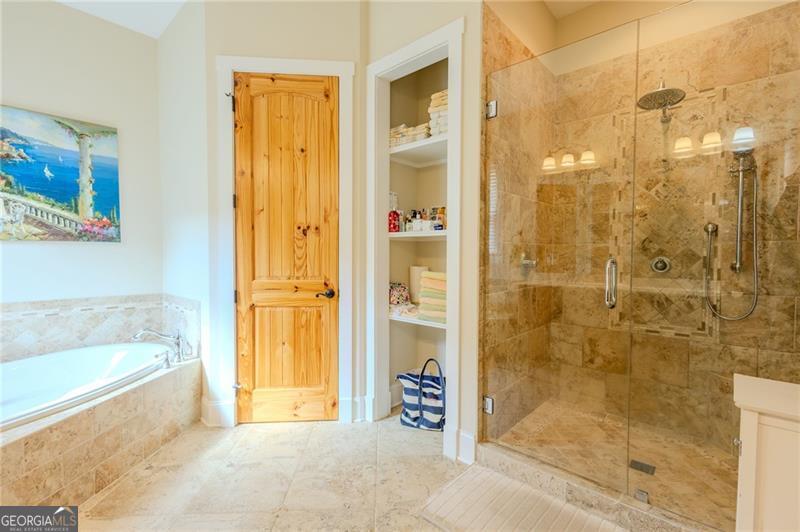 281 Chilhoe Drive Property Photo 19