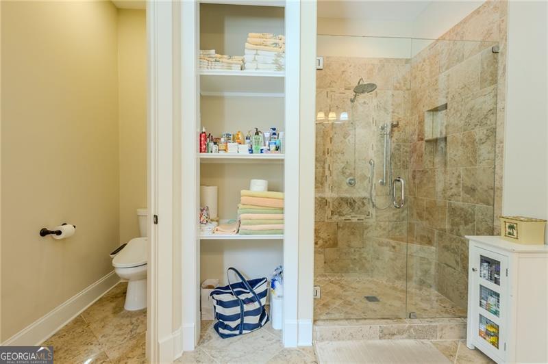 281 Chilhoe Drive Property Photo 21