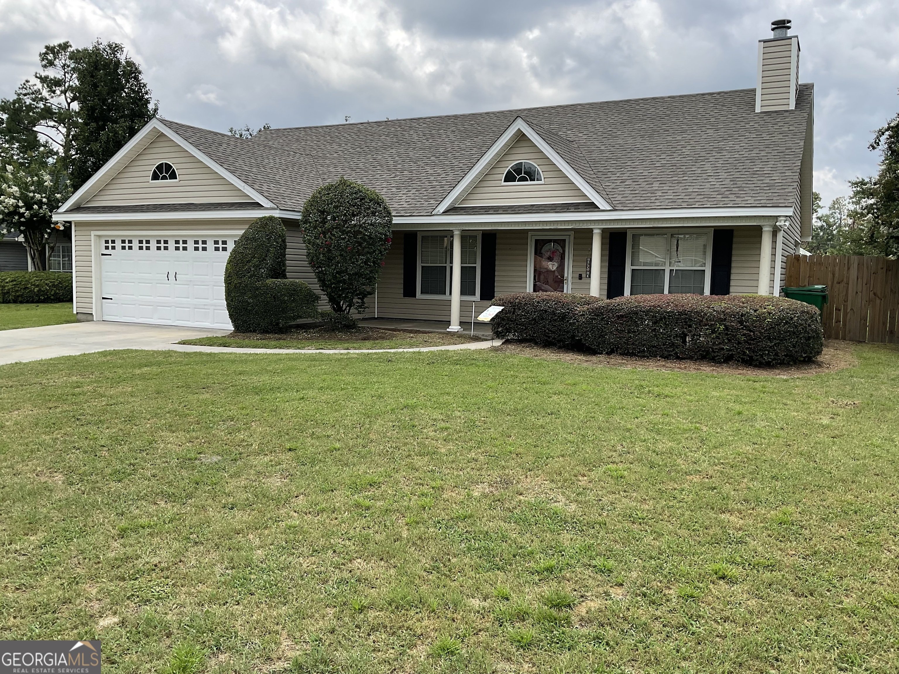 4204 Bridle Trail Property Photo 1