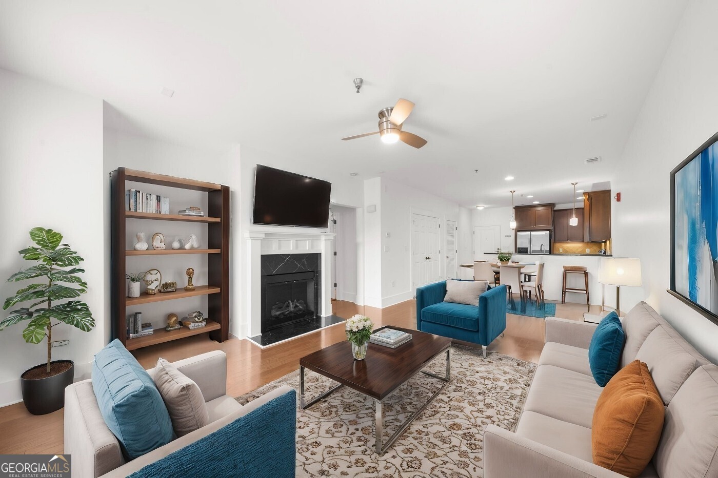2360 Logan Circle Ne # 101 Property Photo 3