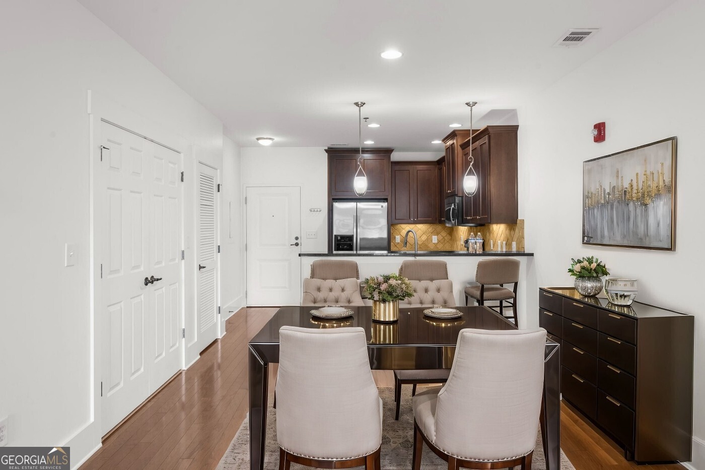 2360 Logan Circle Ne # 101 Property Photo 4