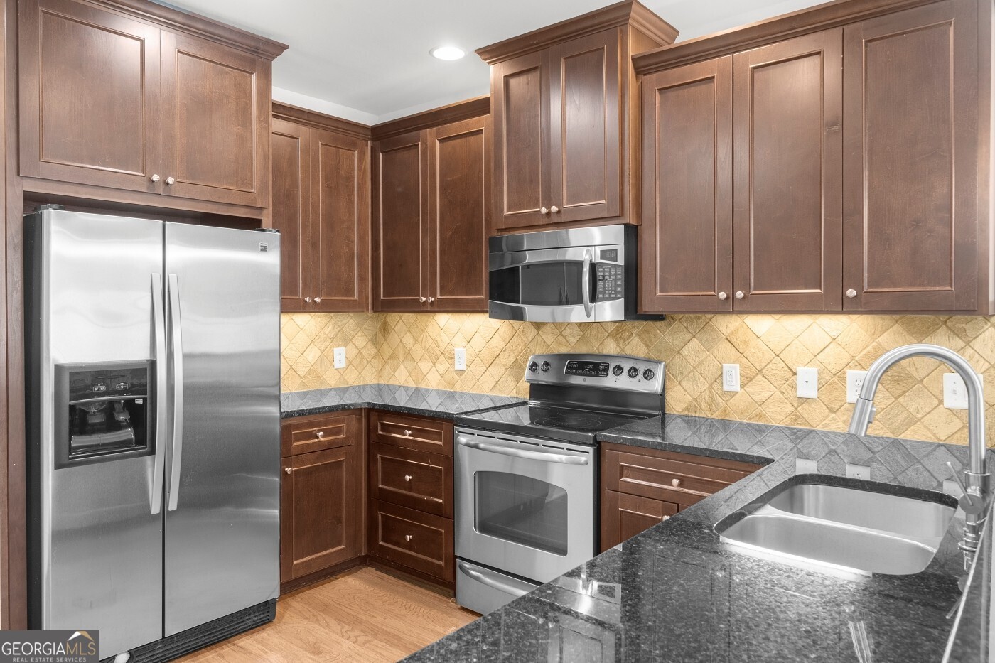 2360 Logan Circle Ne # 101 Property Photo 11