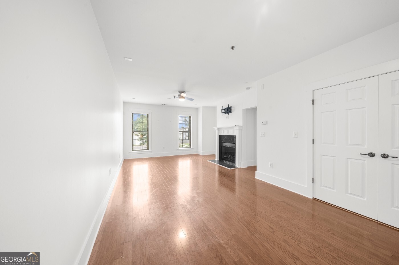 2360 Logan Circle Ne # 101 Property Photo 15