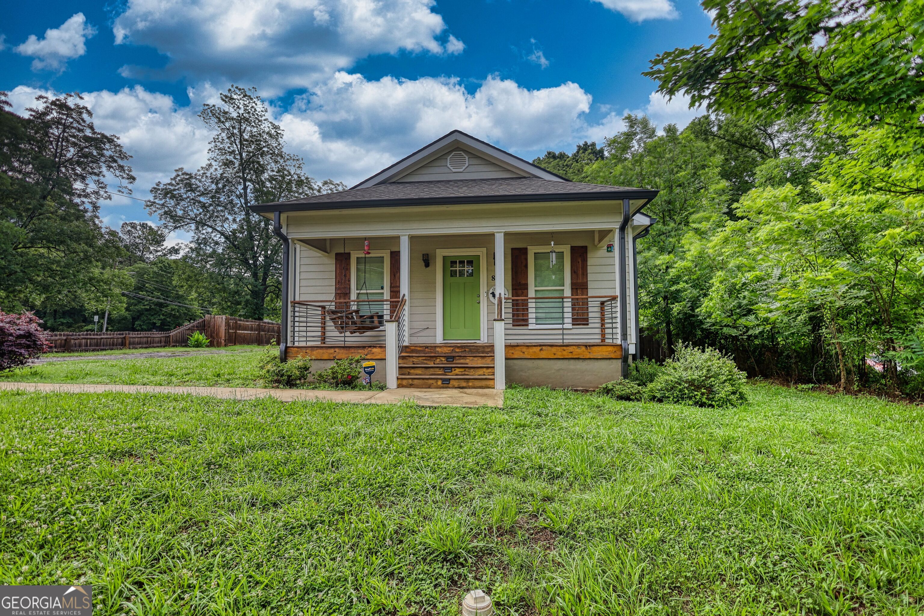 840 Pearl Street Property Photo 1