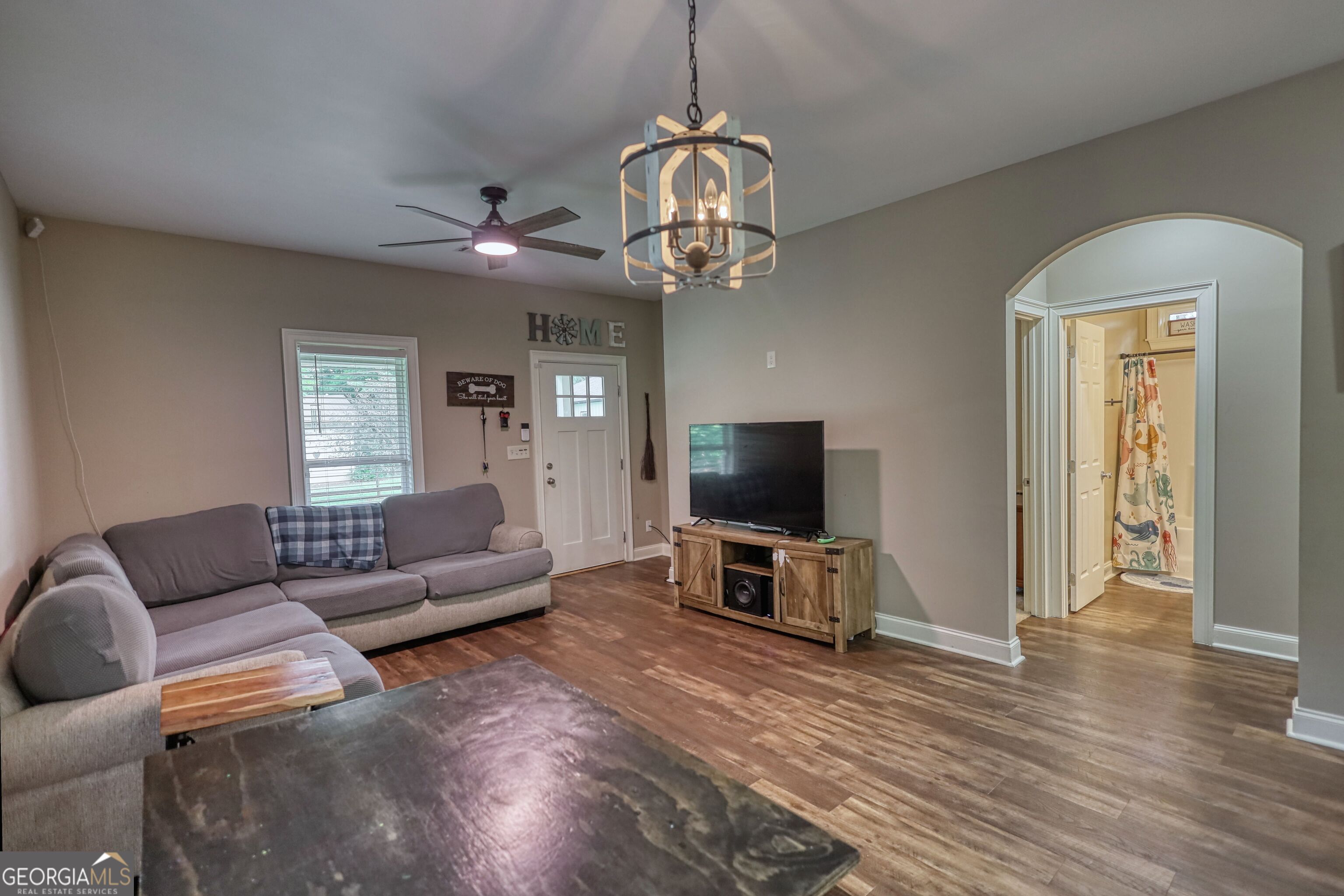 840 Pearl Street Property Photo 4