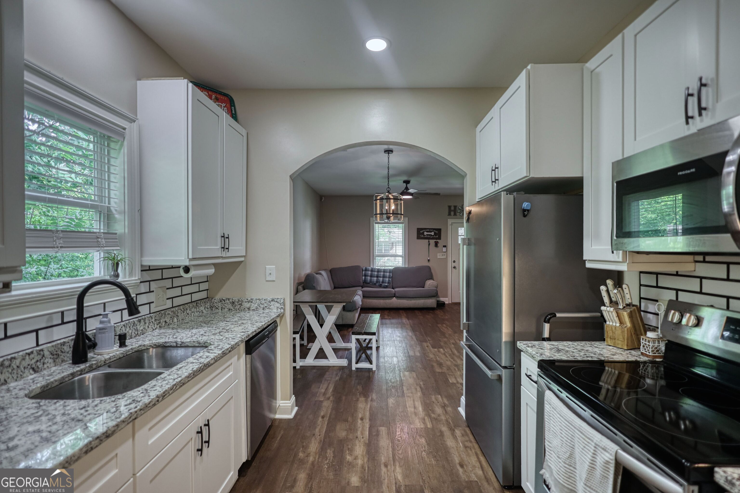 840 Pearl Street Property Photo 8