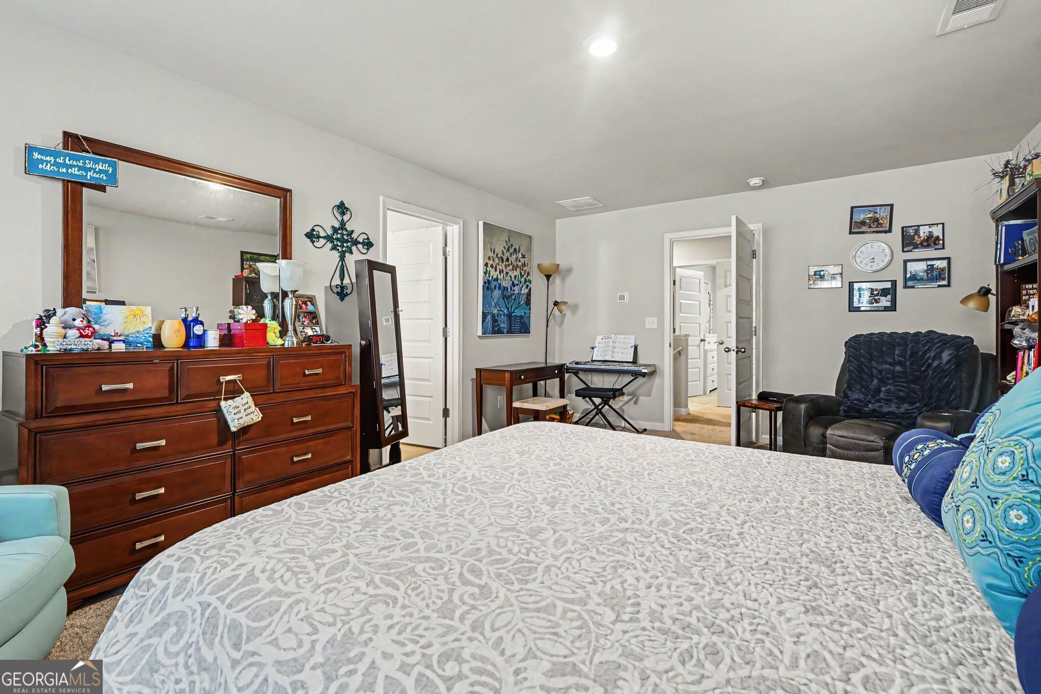 430 Classic Road Property Photo 14