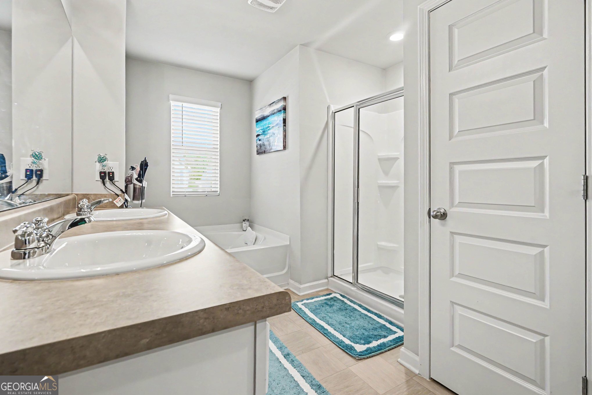 430 Classic Road Property Photo 15