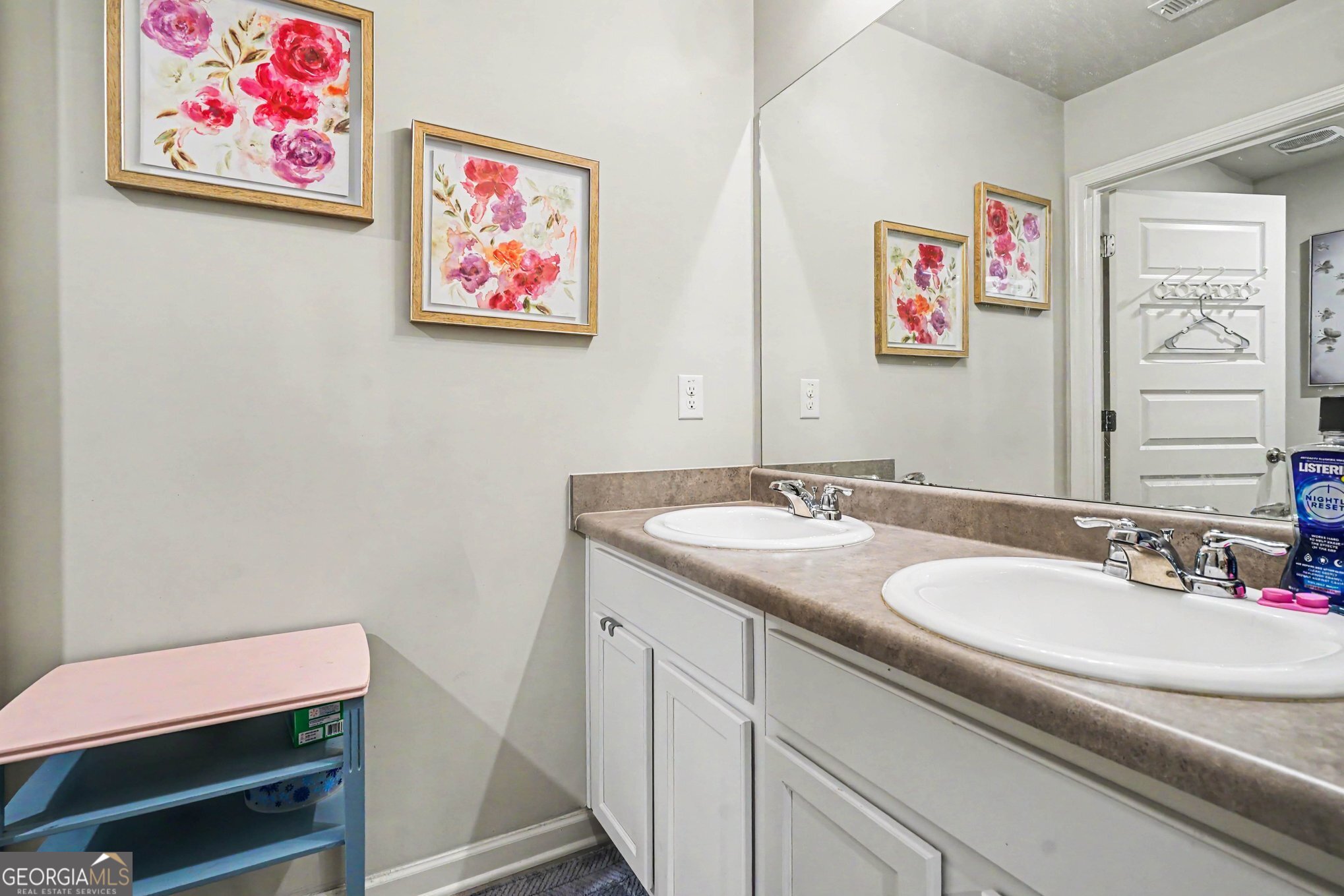 430 Classic Road Property Photo 19