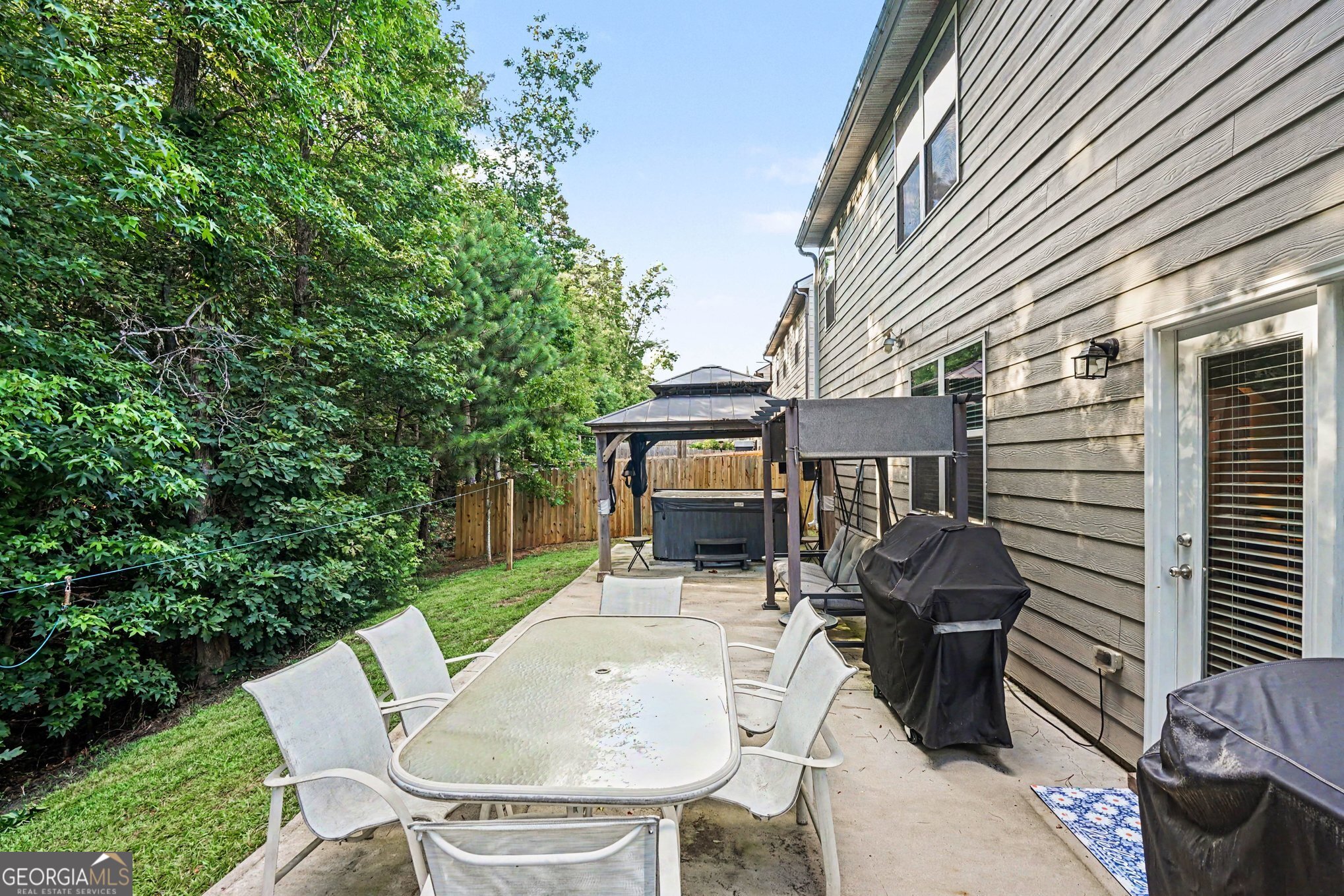 430 Classic Road Property Photo 21