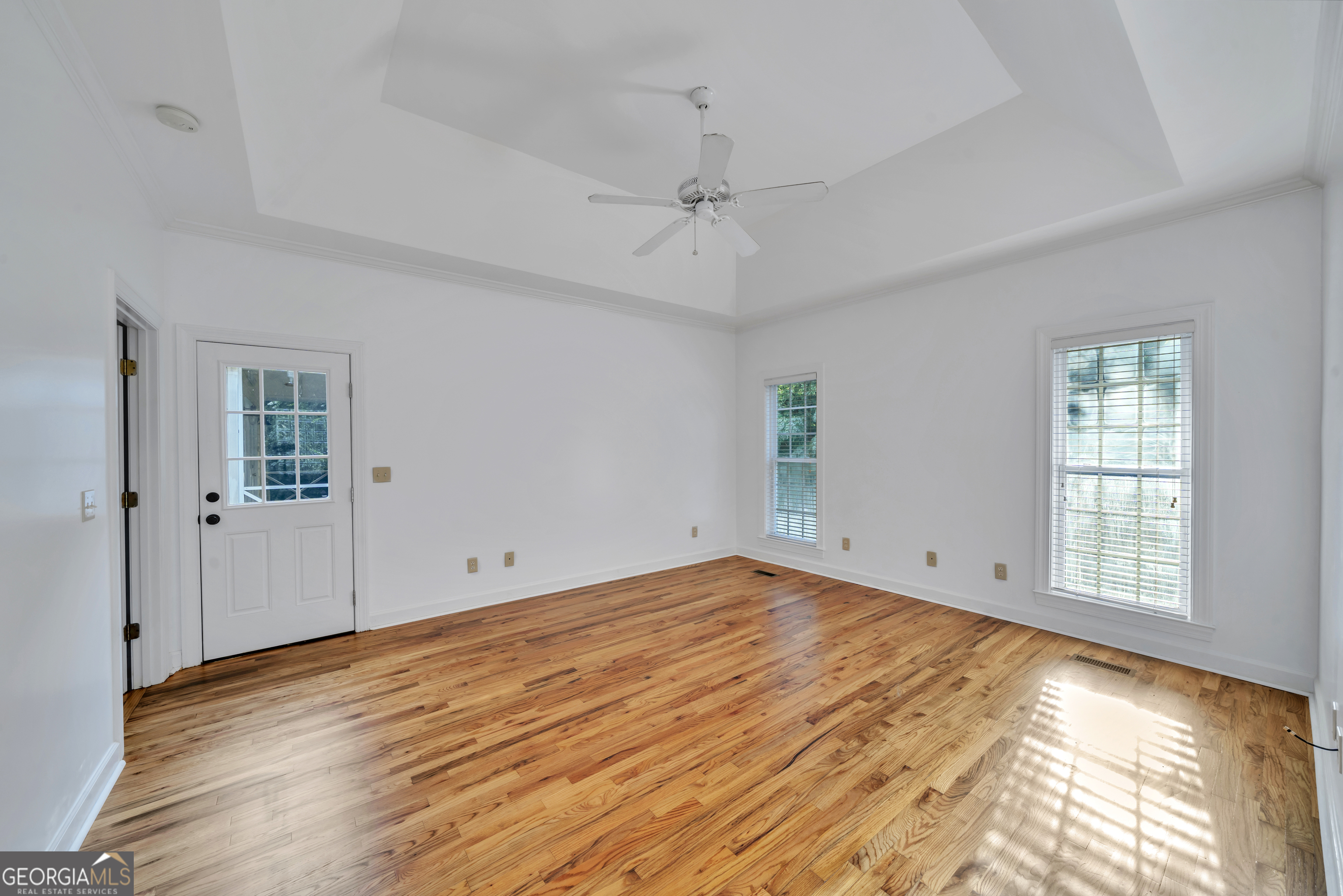 104 Westlake Circle Property Photo 15