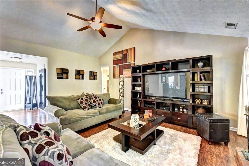 3940 Piper Glen Drive Property Photo 2
