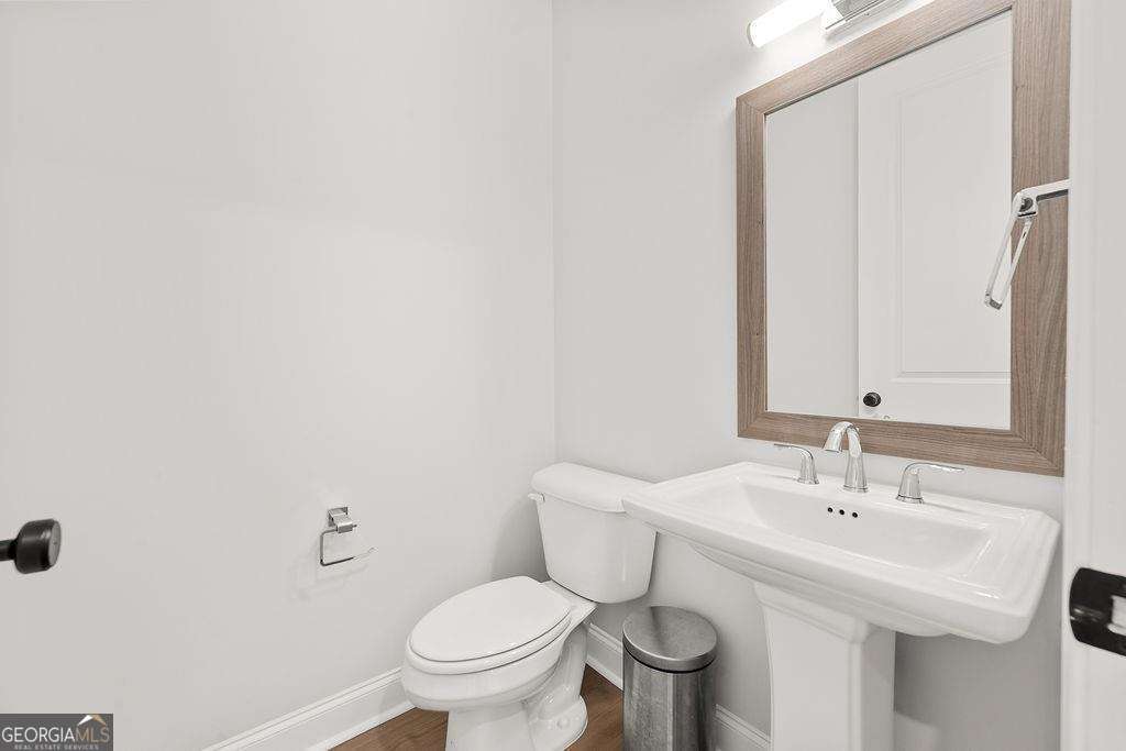 144 Wards Crossing Way Property Photo 11