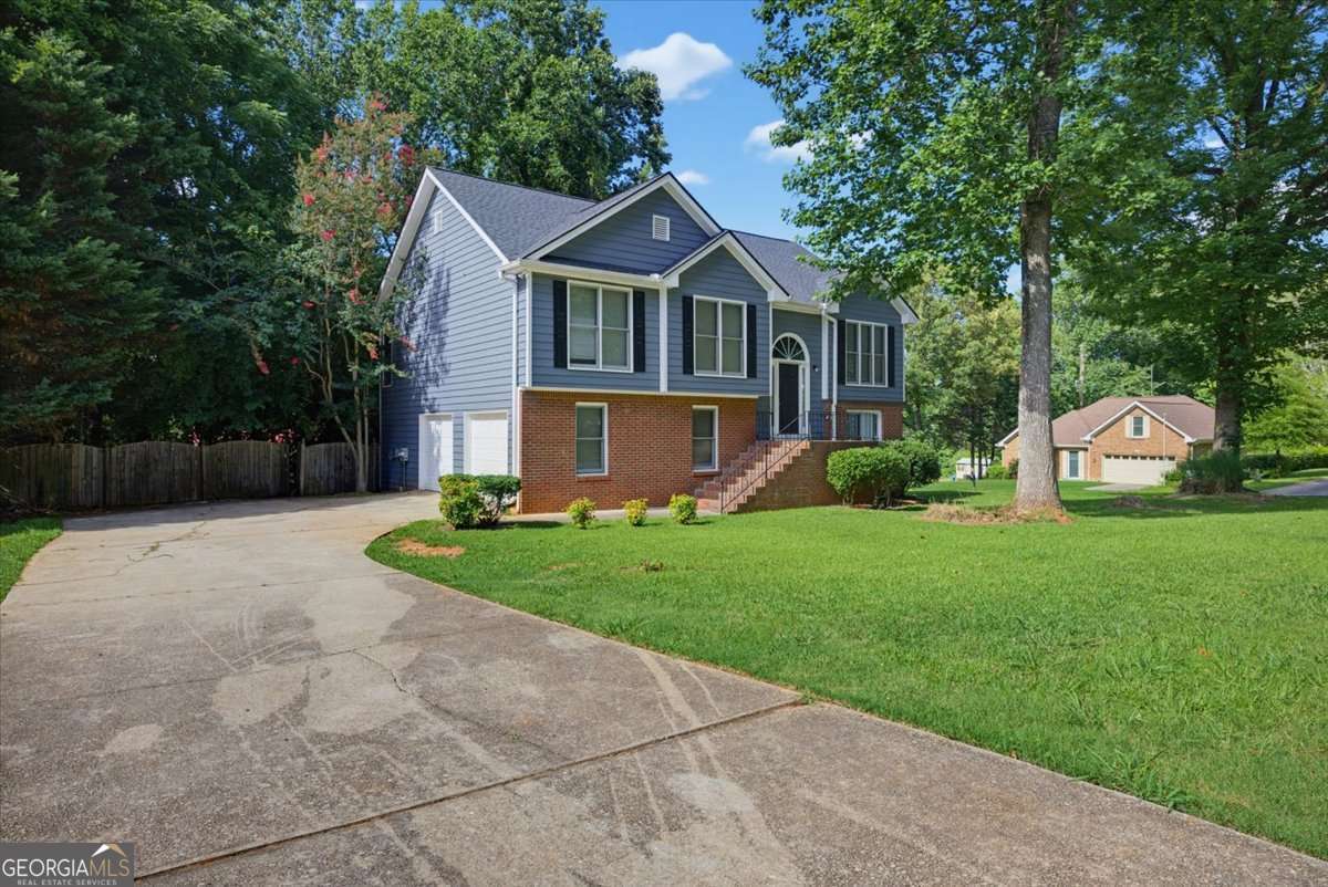 10 Fairhaven Court Property Photo 3
