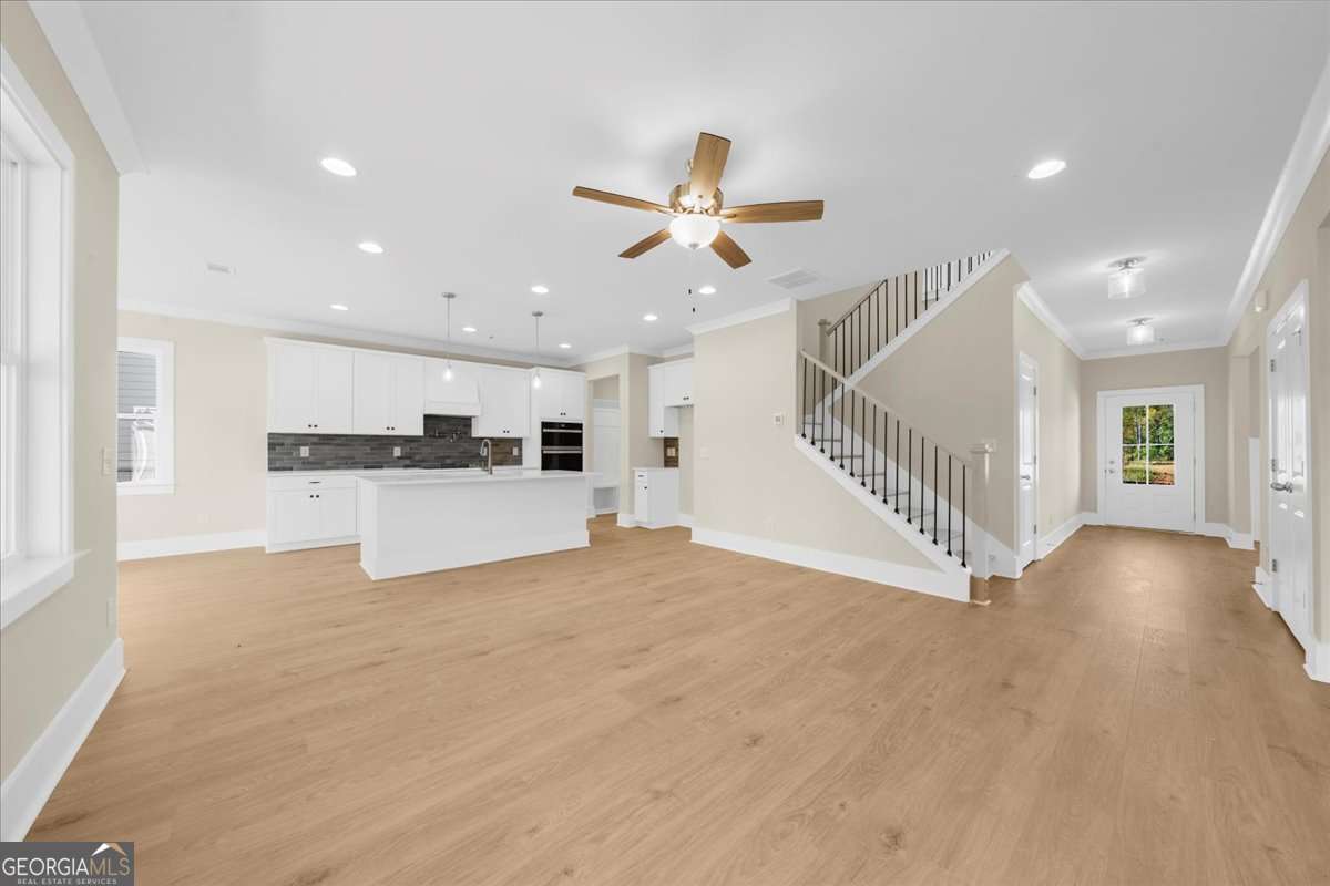 5582 Overview Drive Property Photo 13