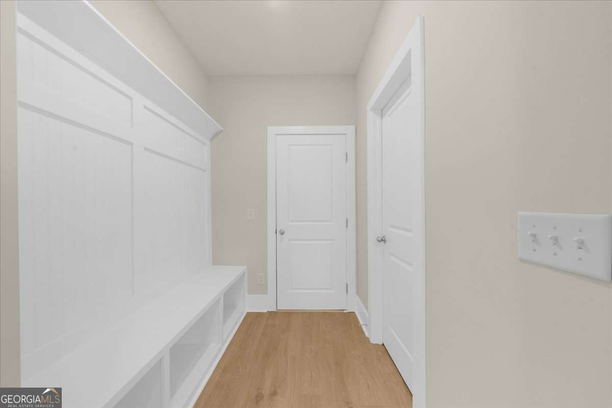 5582 Overview Drive Property Photo 25
