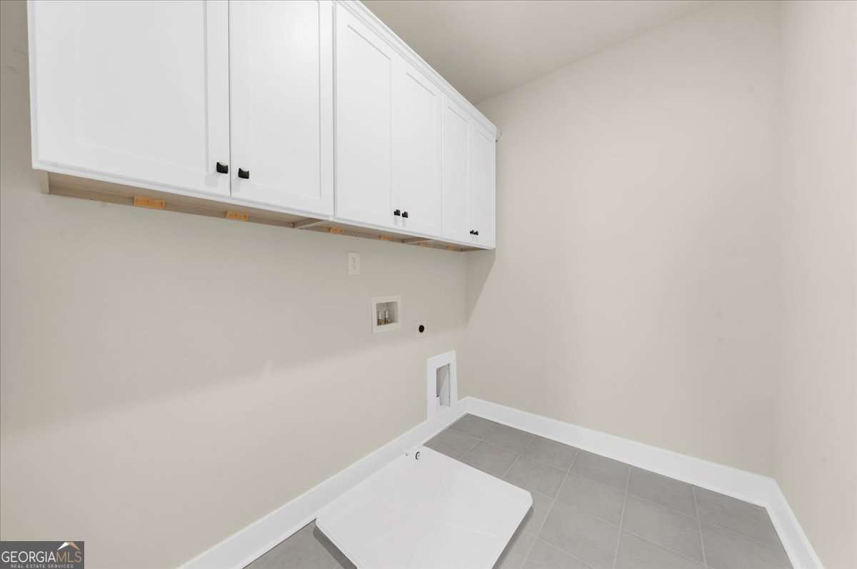 5582 Overview Drive Property Photo 32
