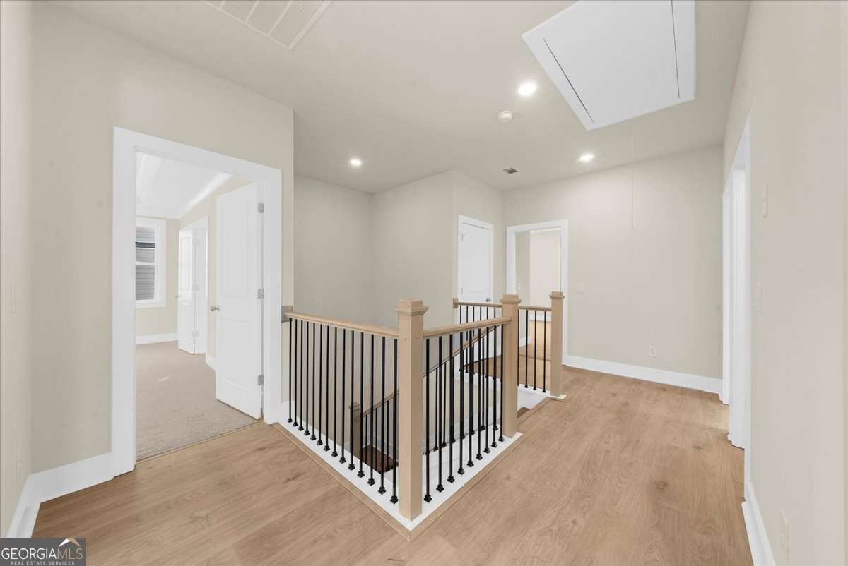 5582 Overview Drive Property Photo 34