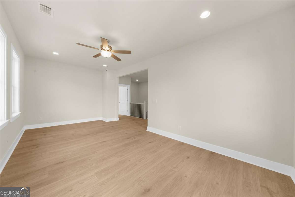 5582 Overview Drive Property Photo 35