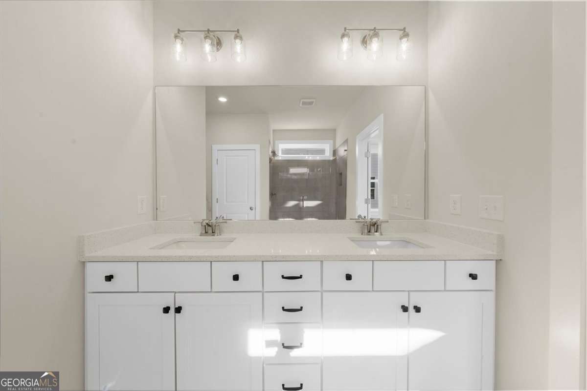5582 Overview Drive Property Photo 40