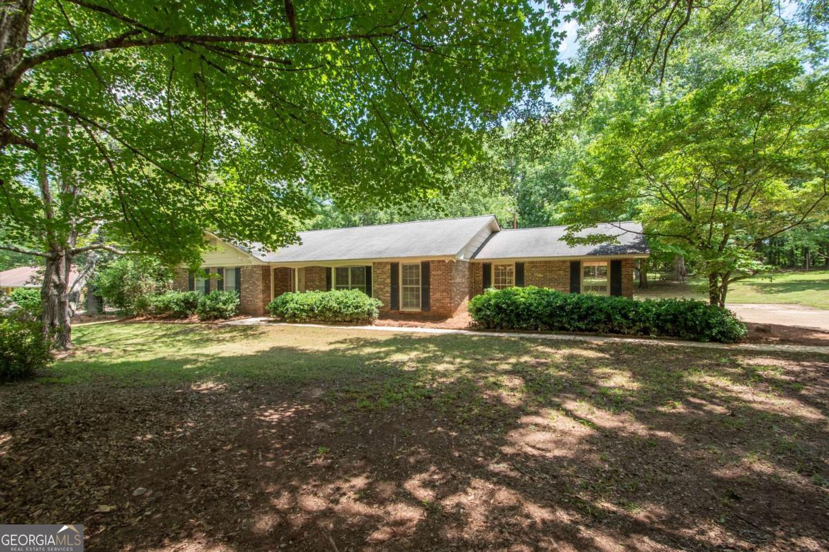 308 Sullivan Circle Property Photo 2