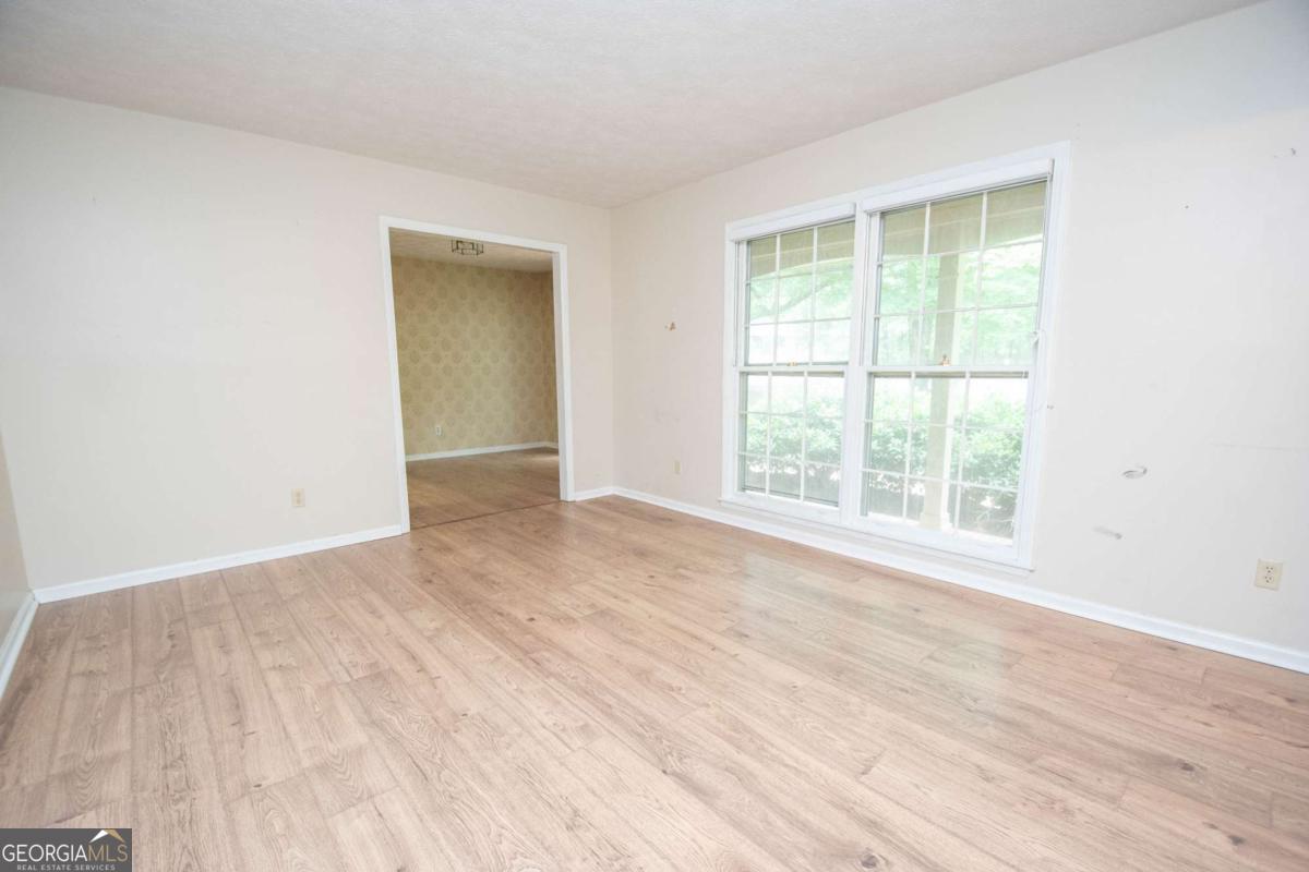 308 Sullivan Circle Property Photo 7