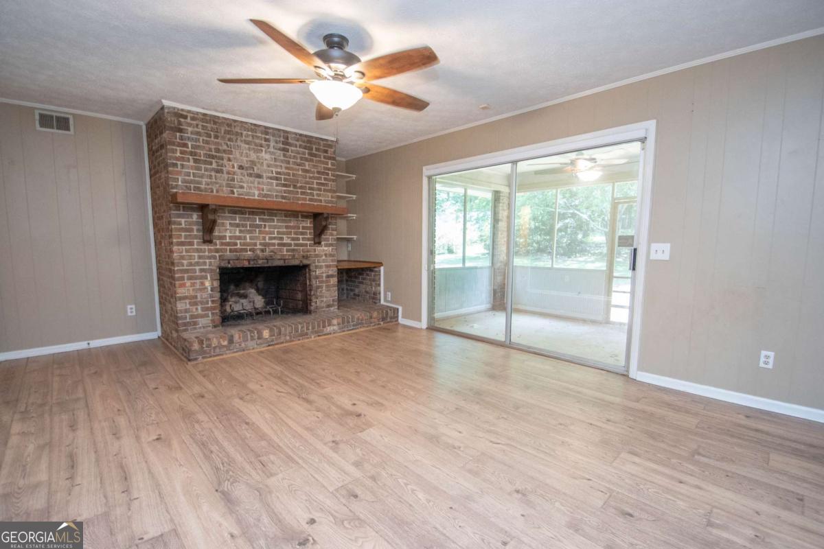 308 Sullivan Circle Property Photo 17