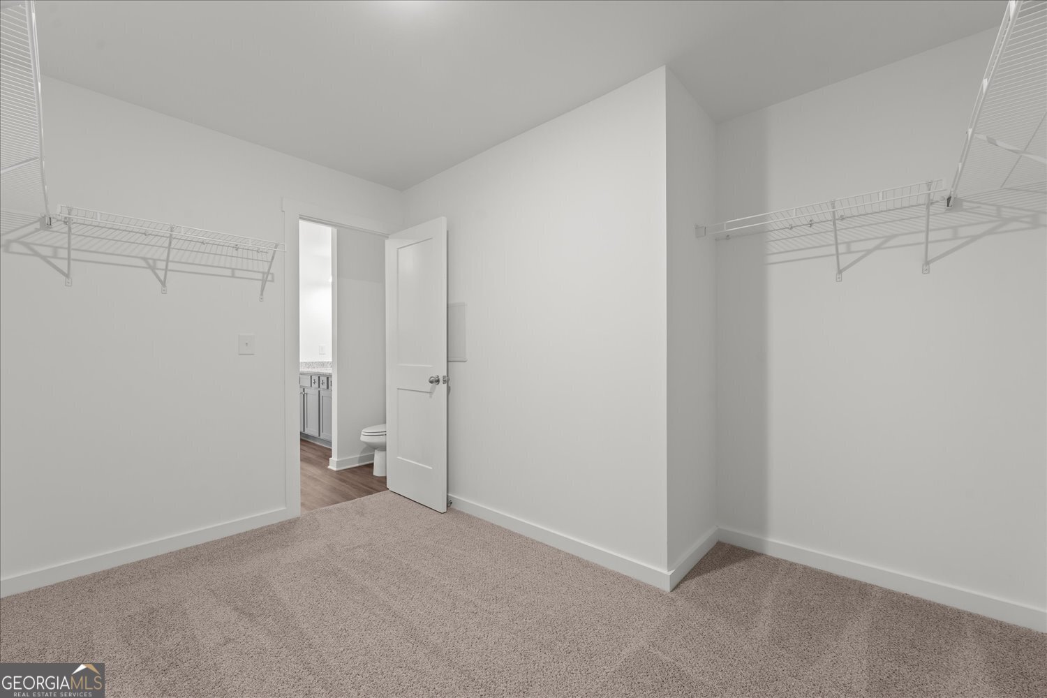 546 Lillian Way Property Photo 25