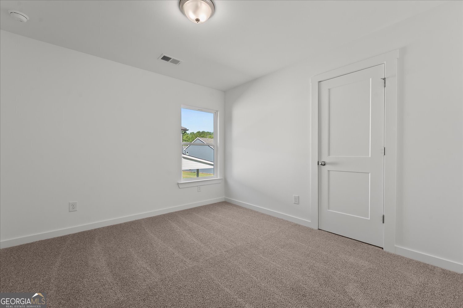 546 Lillian Way Property Photo 27