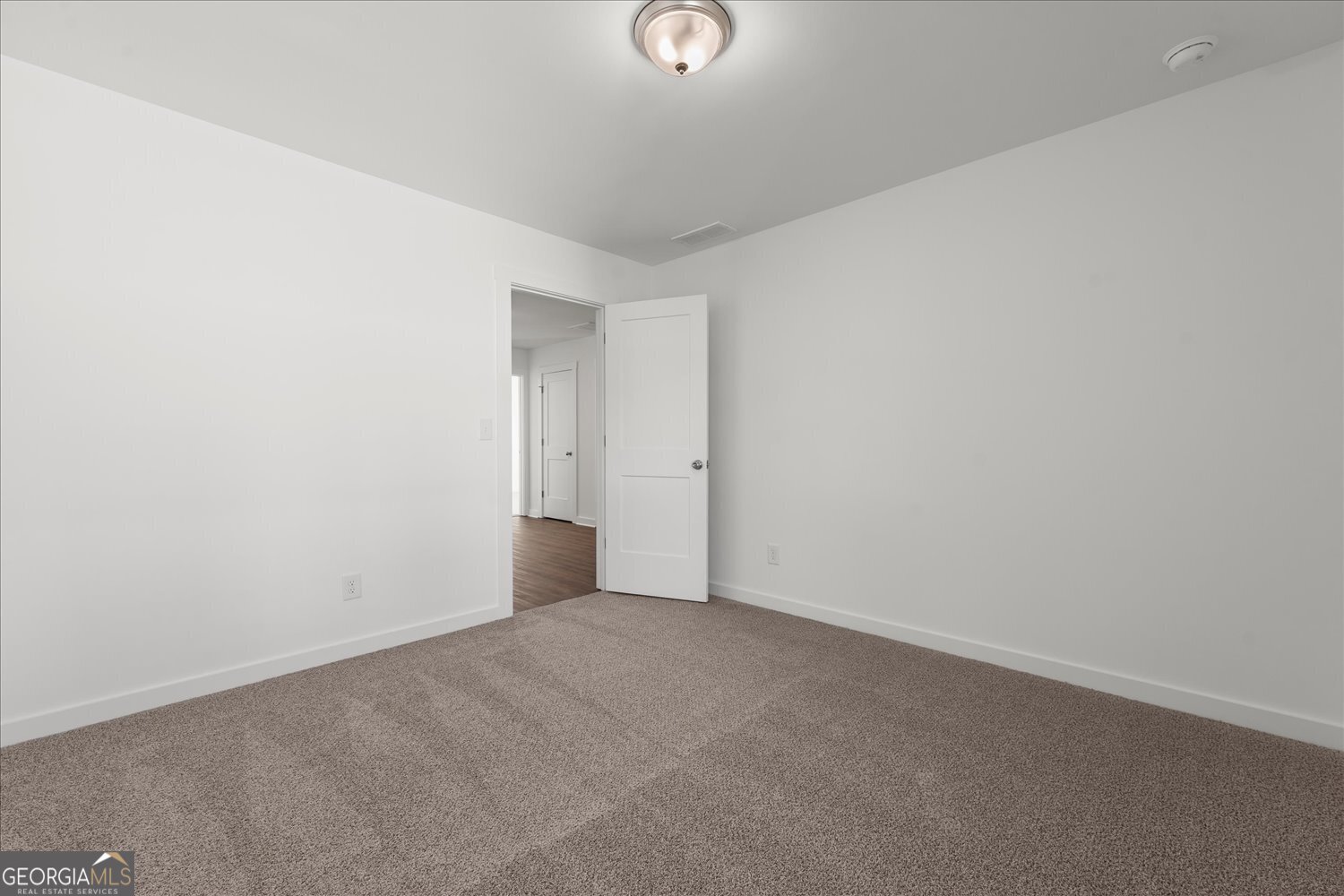 546 Lillian Way Property Photo 28