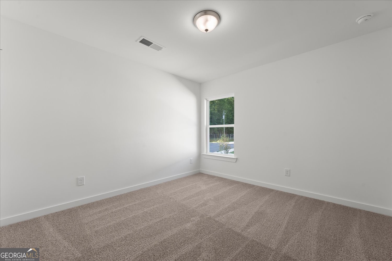 546 Lillian Way Property Photo 29