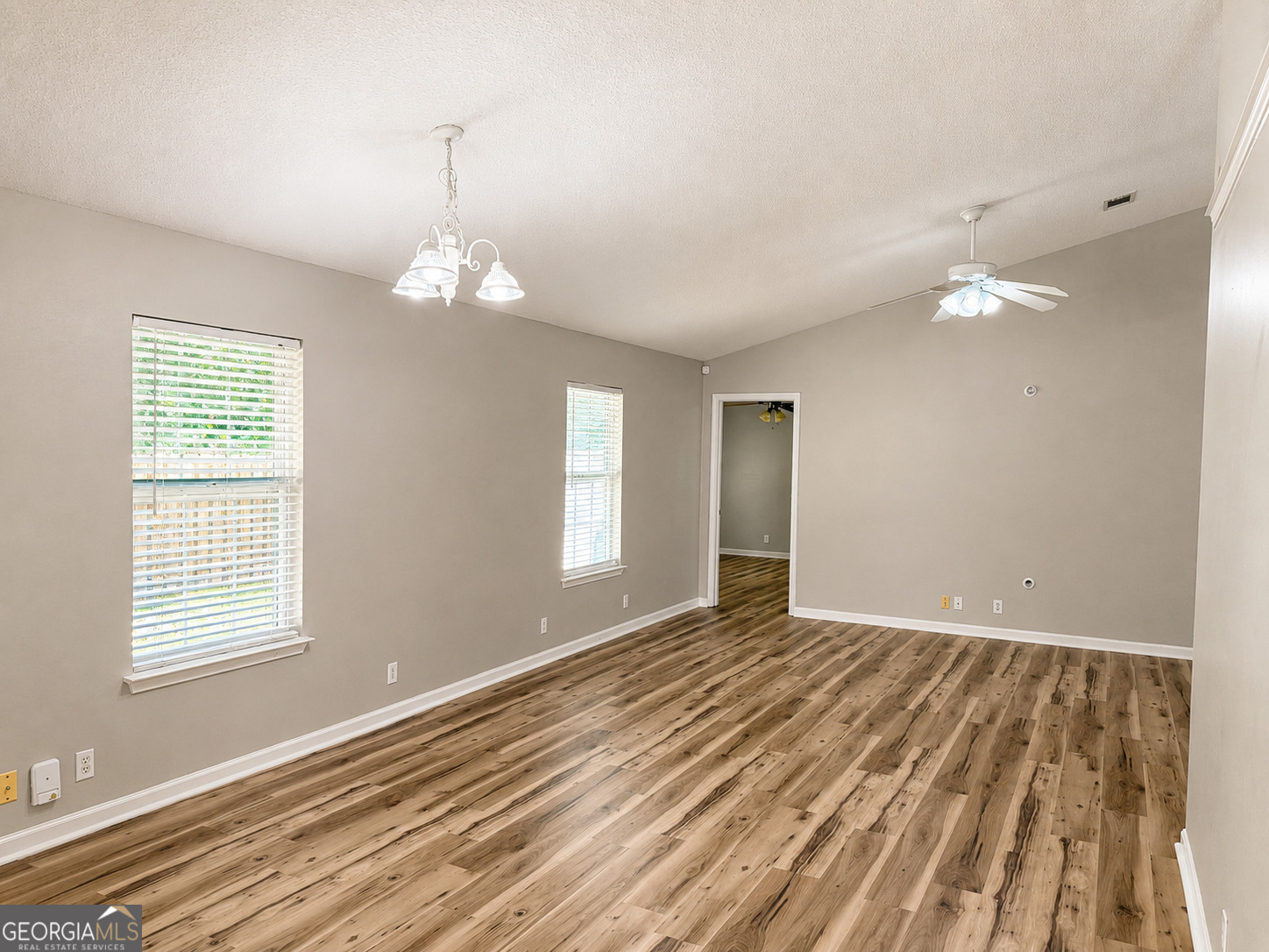 120 Hydrangea Road Property Photo 4