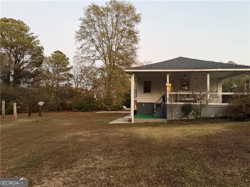 498 Ridge Avenue Sw Property Photo 6
