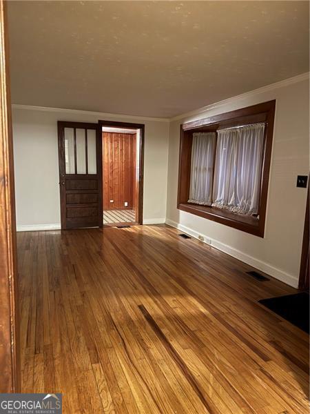 498 Ridge Avenue Sw Property Photo 10