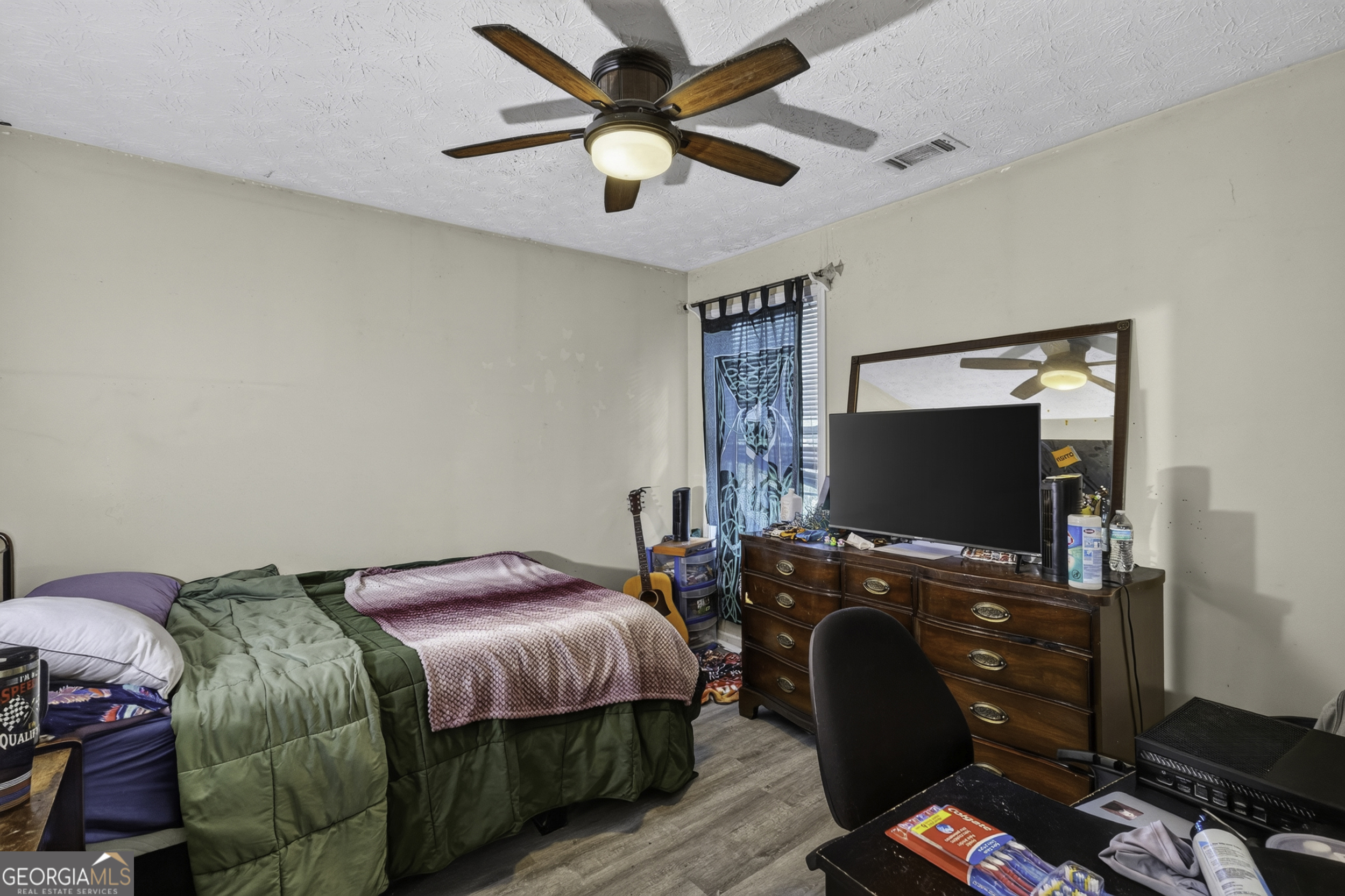 855 Underhill Court Property Photo 13