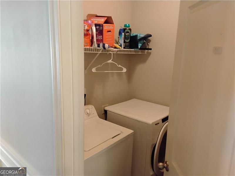 4520 Sweetwater Drive Property Photo 15