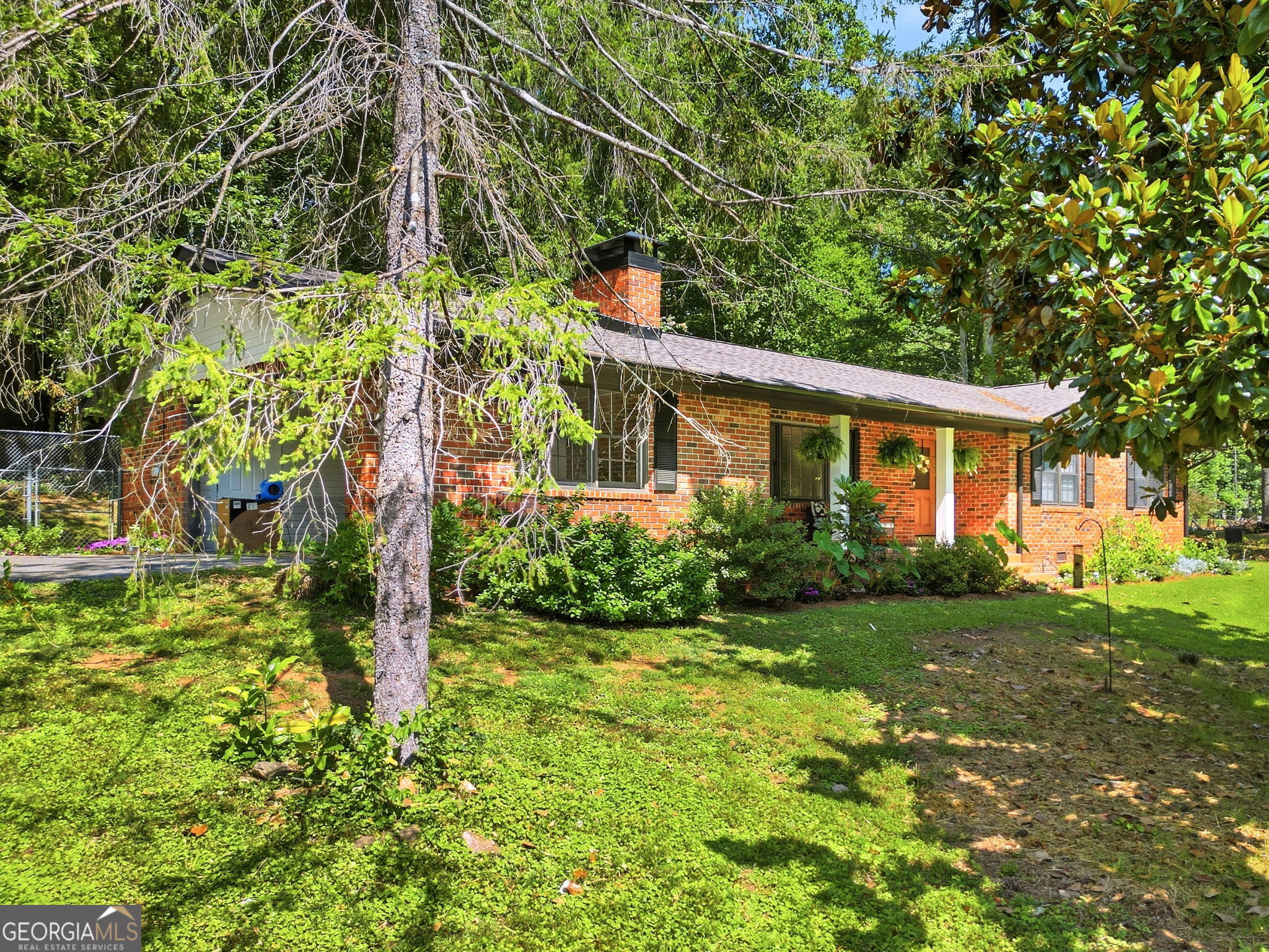 151 Golden Springs Drive Property Photo 4