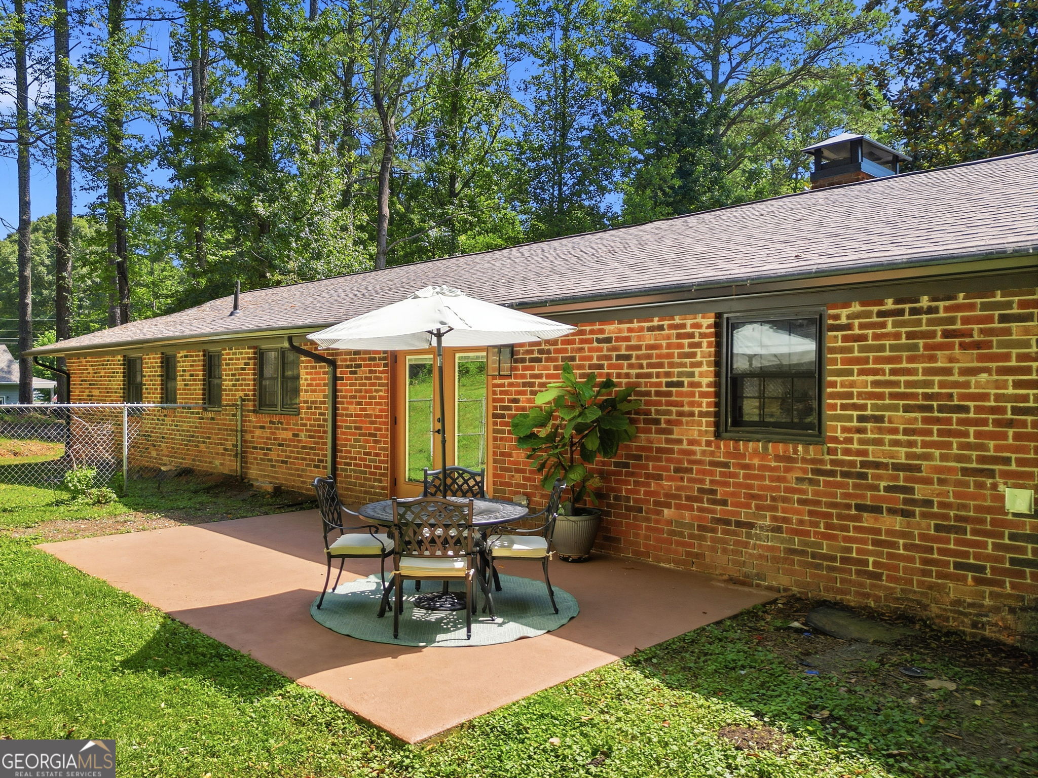 151 Golden Springs Drive Property Photo 9