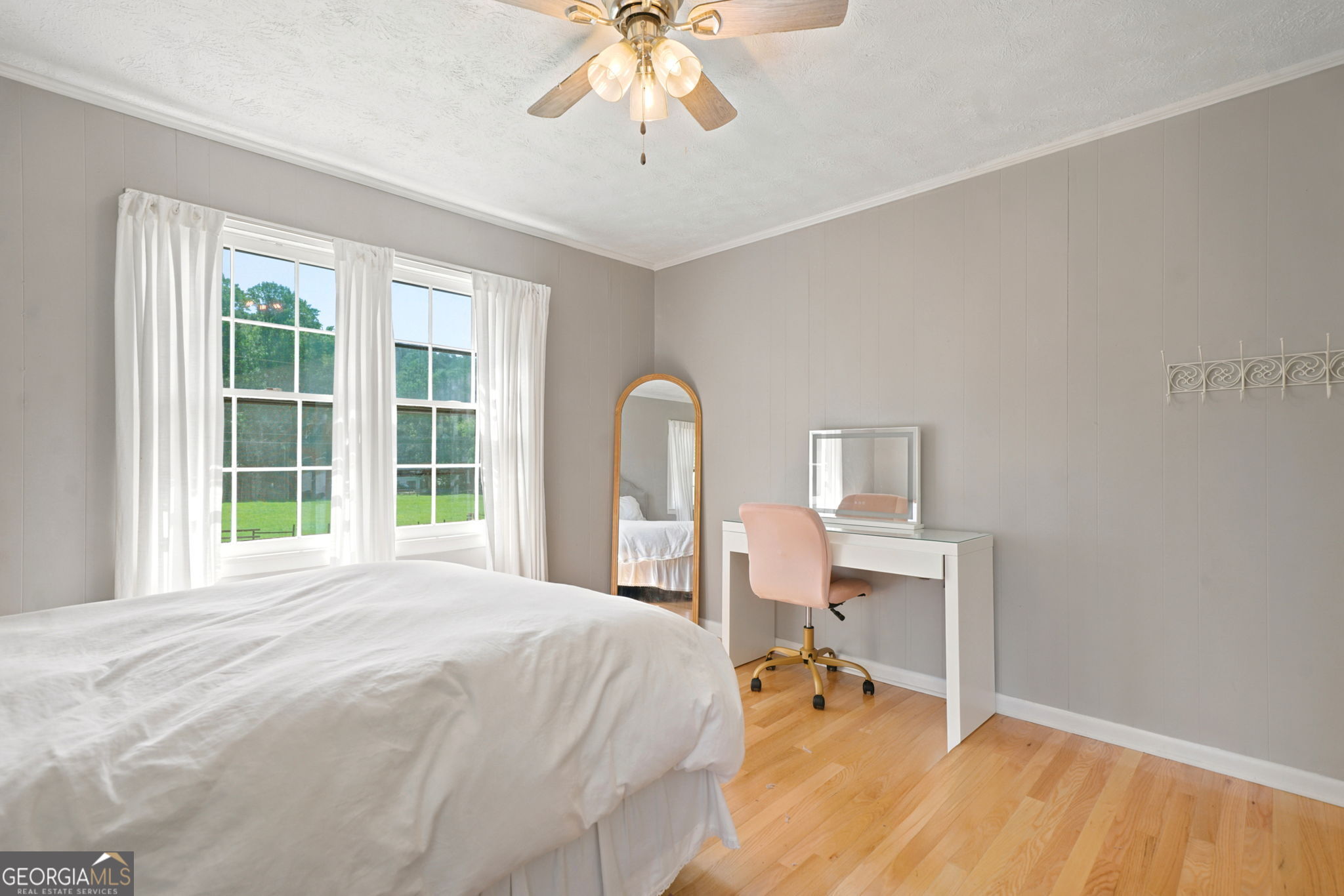 151 Golden Springs Drive Property Photo 27