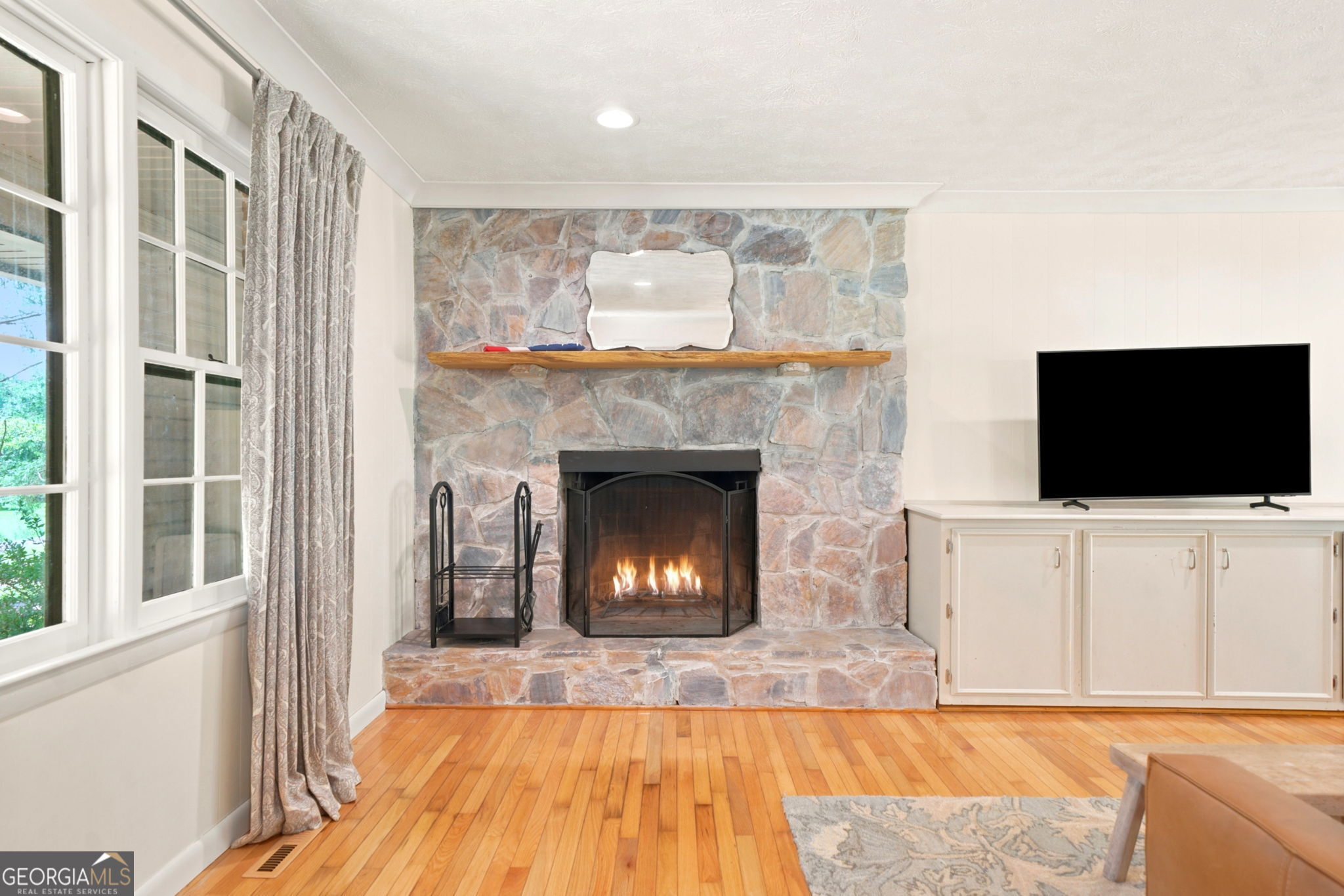 151 Golden Springs Drive Property Photo 31