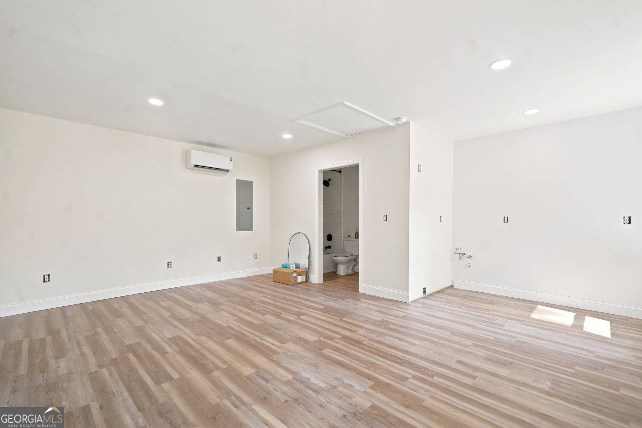 151 Golden Springs Drive Property Photo 42