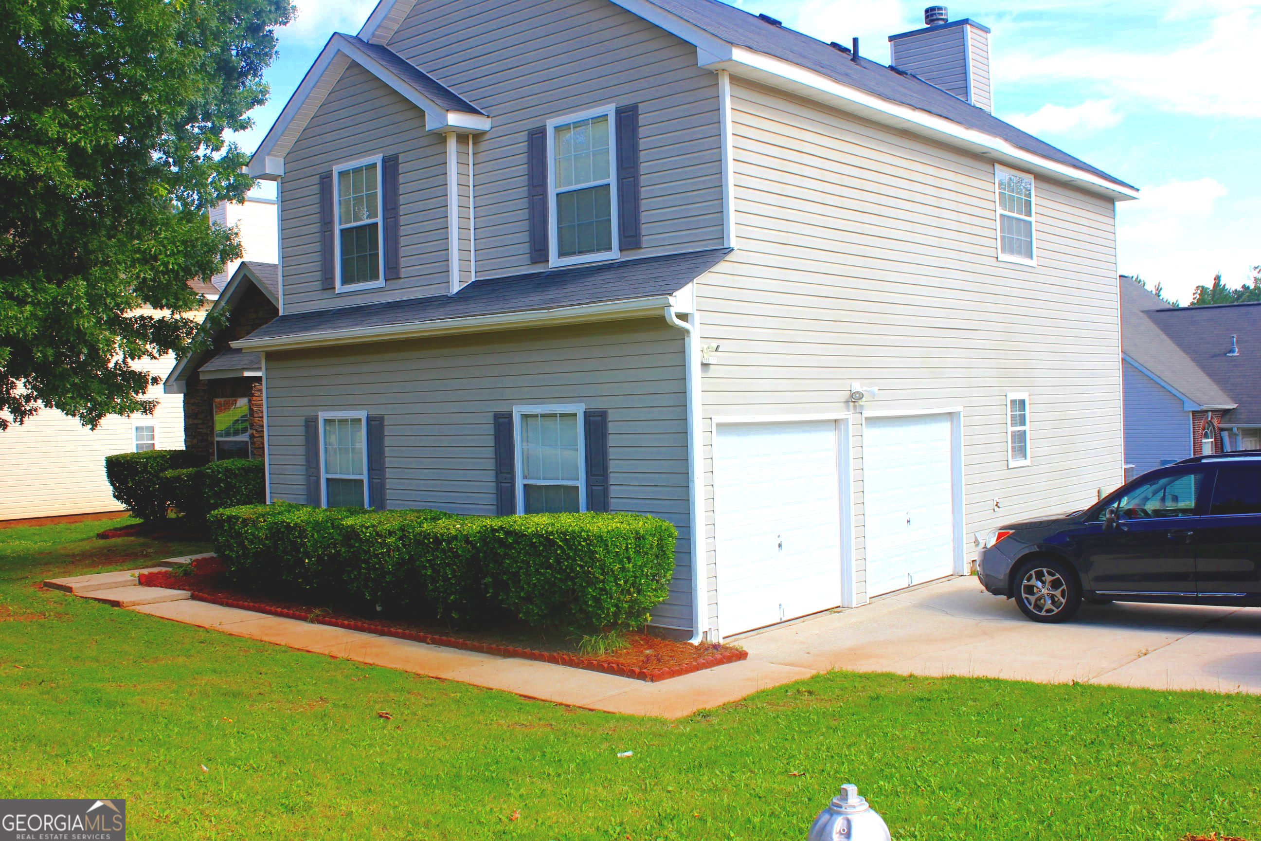 609 Jeans Circle Property Photo 3