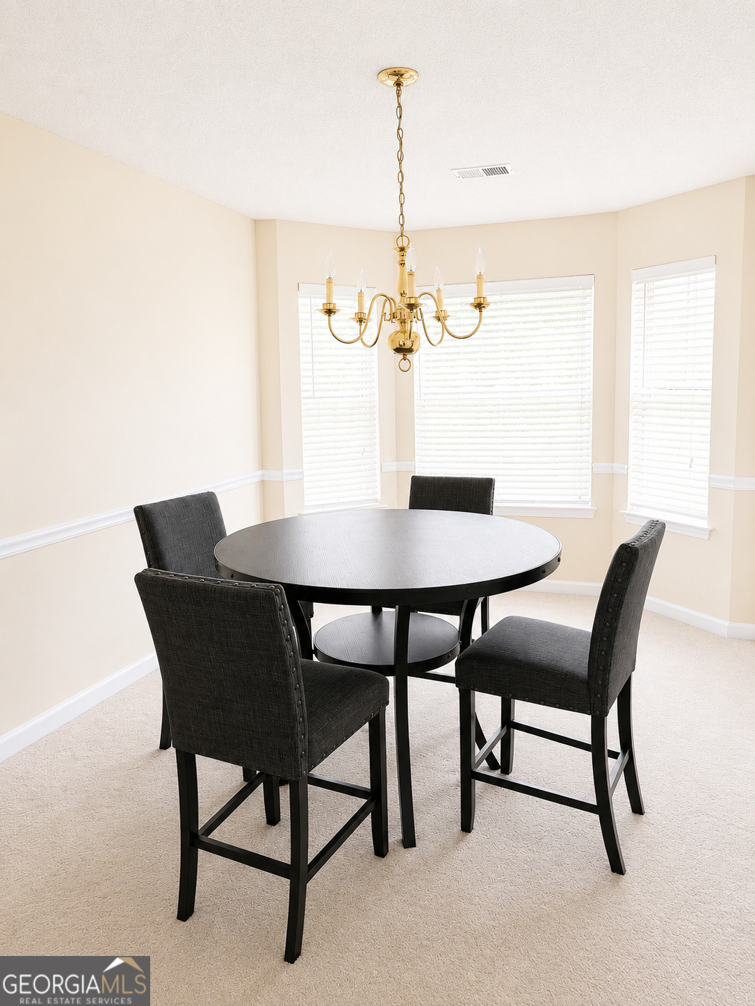 609 Jeans Circle Property Photo 8