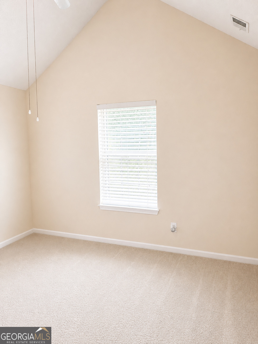 609 Jeans Circle Property Photo 14